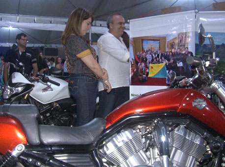 010915-cotidiano-motociclismointernacional-tvgazeta2