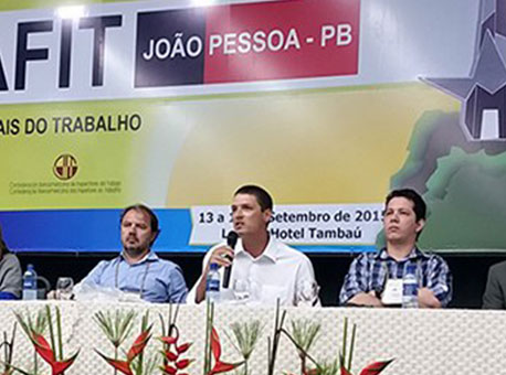 290915-cotidiano-premioprofessorufac-cedida