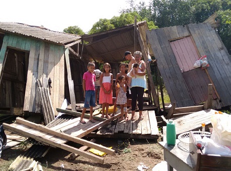 011015-cotidiano-casacaiu