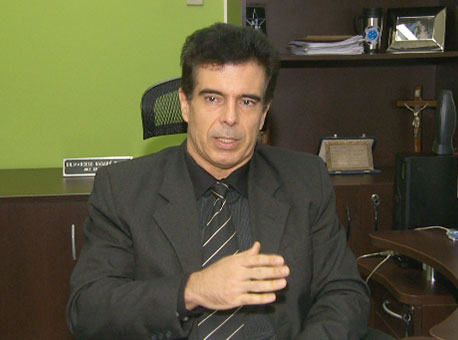 211015-cotidiano-juizmarcelobadaro-tvgazeta