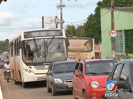301015-cotidiano-transito-tvgazeta