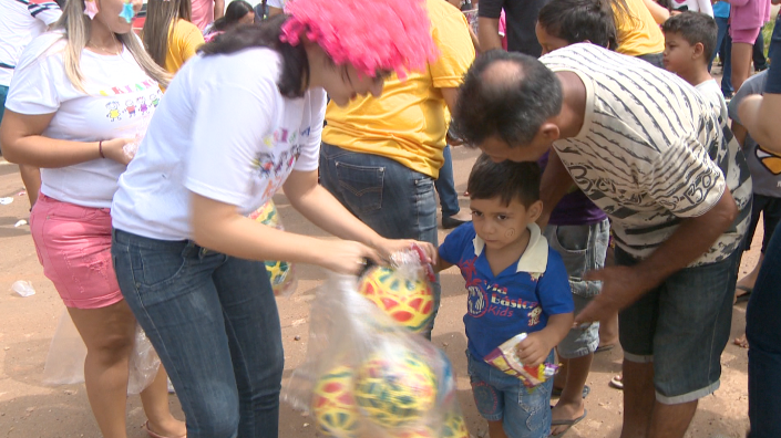 8entregdebrinquedos1210