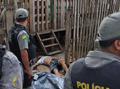 091115-policia-morteadolescente-cleriston