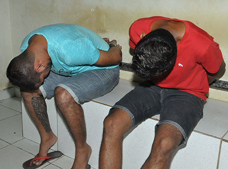 111115-policia-duplapresa-cleriston