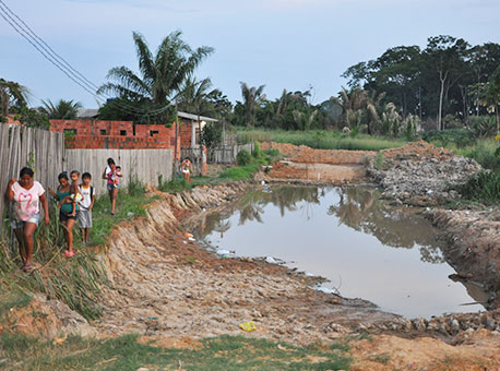 171115-cotidiano-ruaigarape-cleriston2