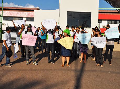 251115-politica-ifacdebate-cleriston