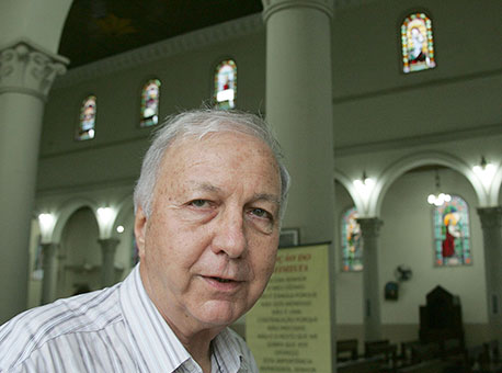 261115-cotidiano-padremassimo-agazetadoacre