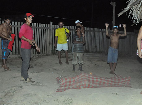 261115-policia-homemeletrocutado-cleriston