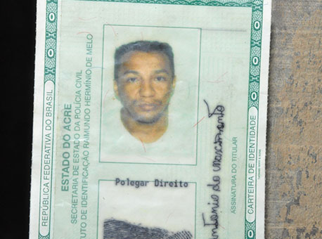 071215-policia-mortoemcela-cleriston