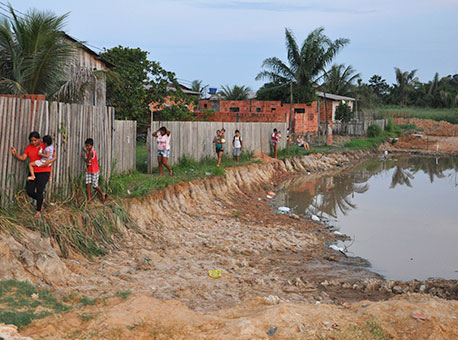 171115-cotidiano-ruaigarape-cleriston