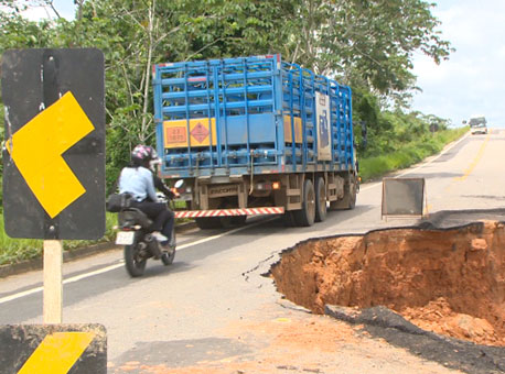 120116-cotidiano-estradabr364-tvgazeta