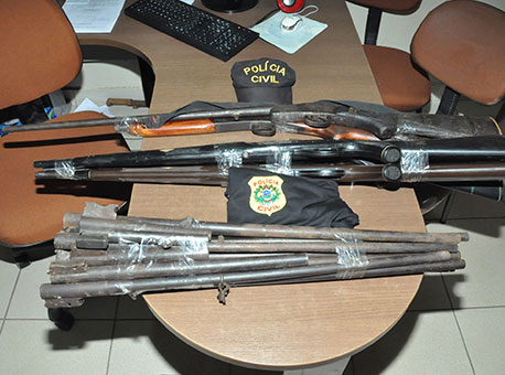 140116-policia-armas-cleriston