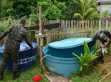 010216-cotidiano-exercitoguerraaedes-adonaymelopmrb