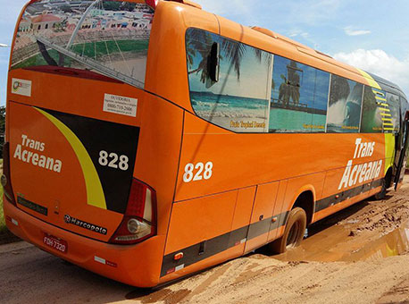 040216-cotidiano-onibusatolado-cedida