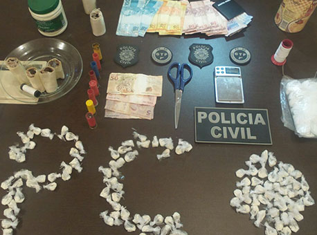 060216-policia-mandadosdebusca-cedida2