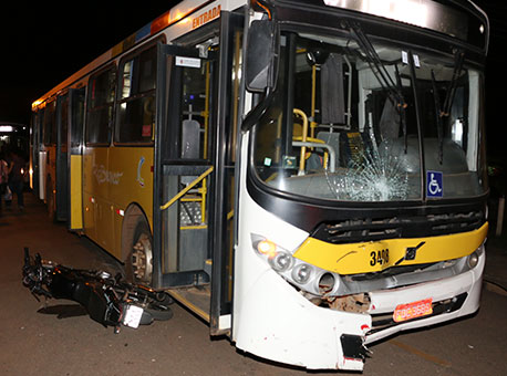 120216-policia-acidentemotosonibus-cleriston