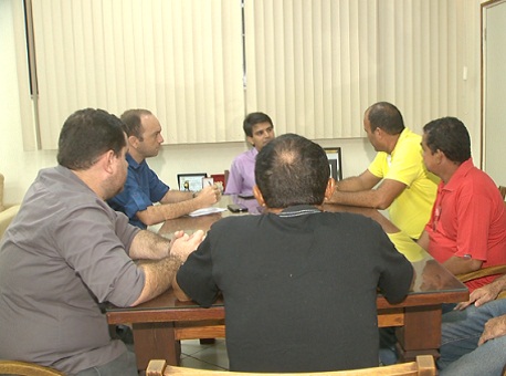 170216-policia-segurançacaminhoneiros