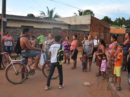 250216-cotidiano-comunidadereclama-cleriston