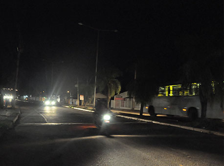 250216-cotidiano-faltadeiluminacao-cleriston