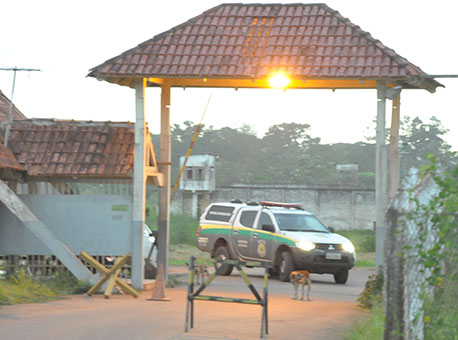 290216-policia-rebeliao-cleriston