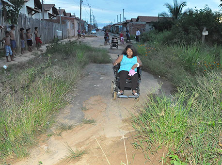 310316-cotidiano-cadeiranteexcluida-cleriston2