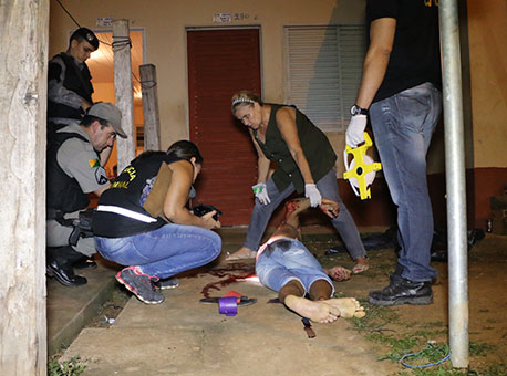 010416-policia-adolescentemorto-cleriston