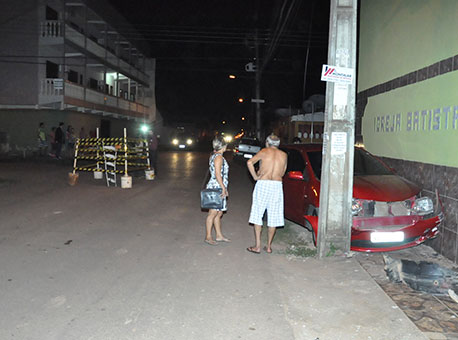 050416-policia-acidenteburaco-cleriston