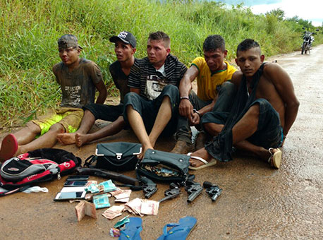 060416-policia-bandopreso-cedida2