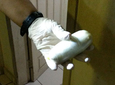 130416-policia-cocaina-cedida