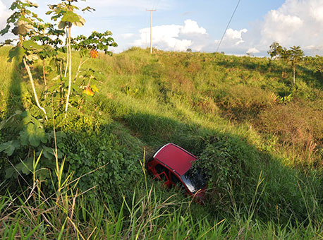 220416-policia-carrocapotado-cleriston
