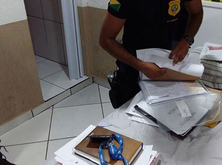 260416-policia-opercaolares-cedida