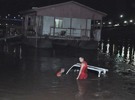 300416-cotidiano-caminhaonorioacre-cleriston