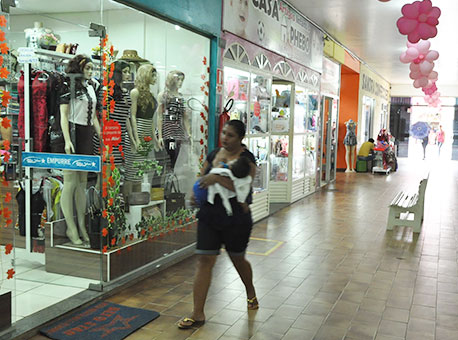 050516-cotidiano-diadasmaes-taianelima