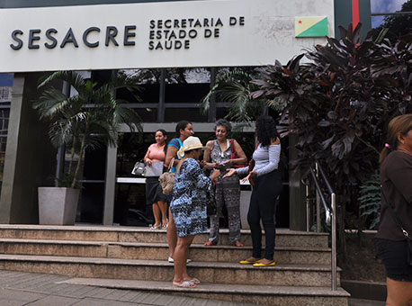 050516-cotidiano-usuariossussesacre-taianelima