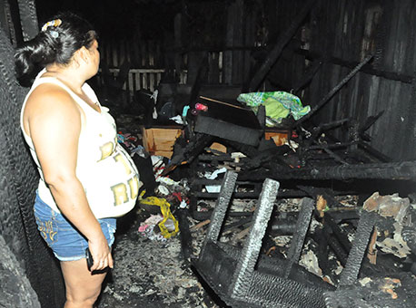 170516-policia-casaincendiada-cleriston