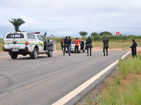 170516-policia-treinamento-taianelima