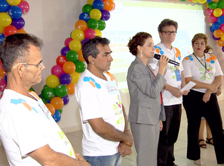 030616-cotidiano-diadecooperar-tvgazeta