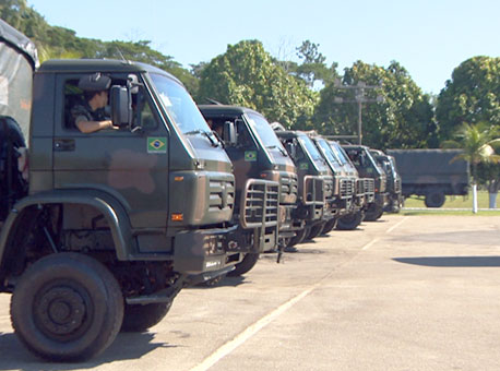 140616-cotidiano-exercito-tvgazeta