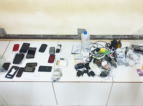 210616-policia-celulares-tvgazeta