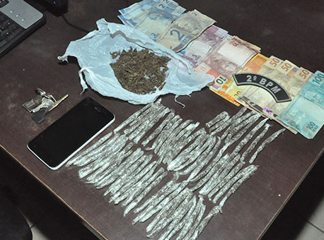 290616-policia-drogasapreendidas-cleriston