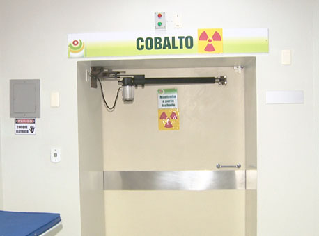 300616-cotidiano-radioterapiaquebrado-tvgazeta2