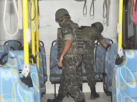 300616-policia-revistapolicial-cleriston