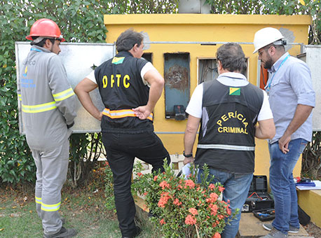 050716-policia-gatodoamor-cleriston