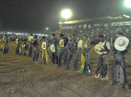 260716-cotidiano-rodeio-cleriston
