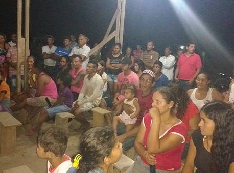 280716-cotidiano-famíliasexpulsas