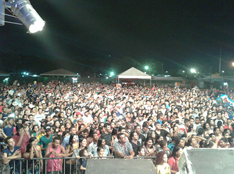 300716-cotidiano-sertanejogospel-gislainevidal