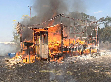 010816-policia-incendiocasa-senaonline