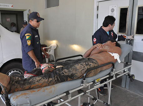 020816-policia-homemesfaqueado-cleriston