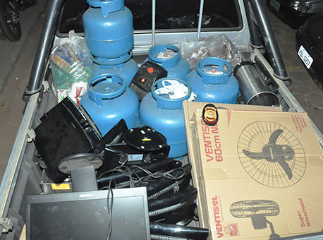 060816-policia-produtosdaescolarecuperados-cleriston