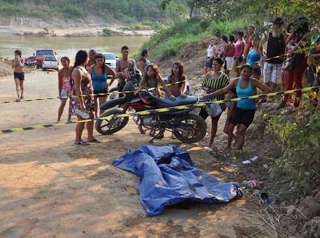 080816-policia-garotoomorreafogado